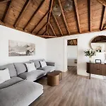 V&c Luxury Village