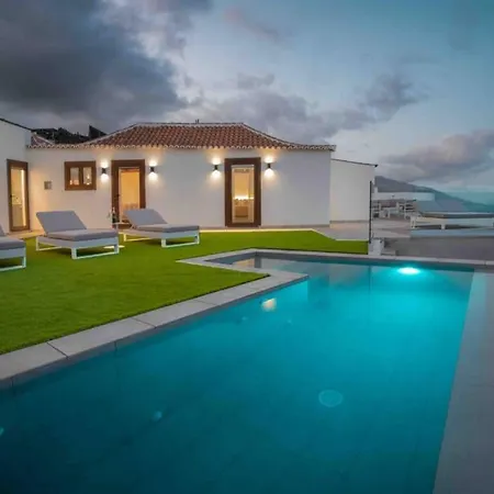 V&c Luxury Village Breña Baja