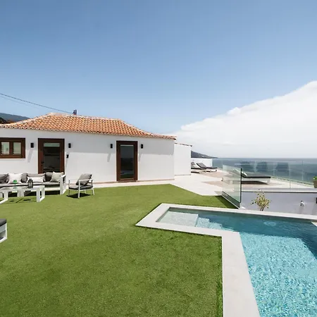 Βίλα V&c Luxury Village *