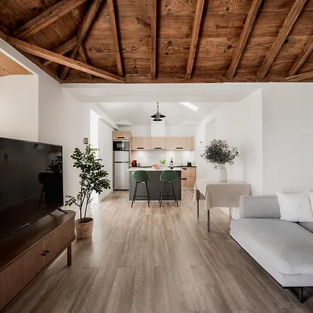 Вилла V&c Luxury Village *