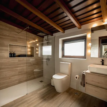 V&c Luxury Village